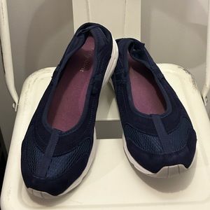 Easy spirit glitz blue 9 1/2 walking shoes